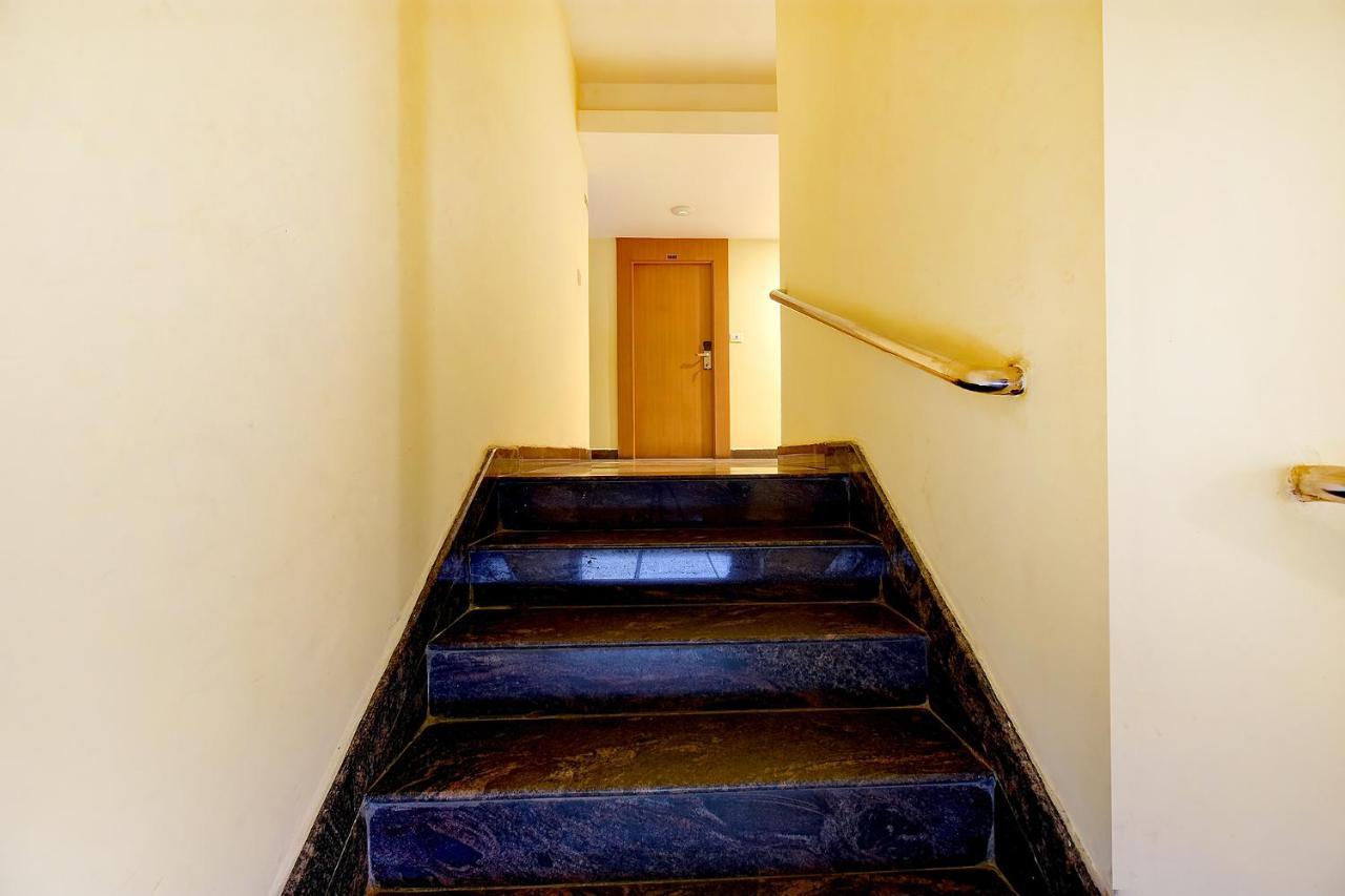 Fabhotel Abirami Grand Inn - Nr Bryant Park Kodaikanal Bagian luar foto